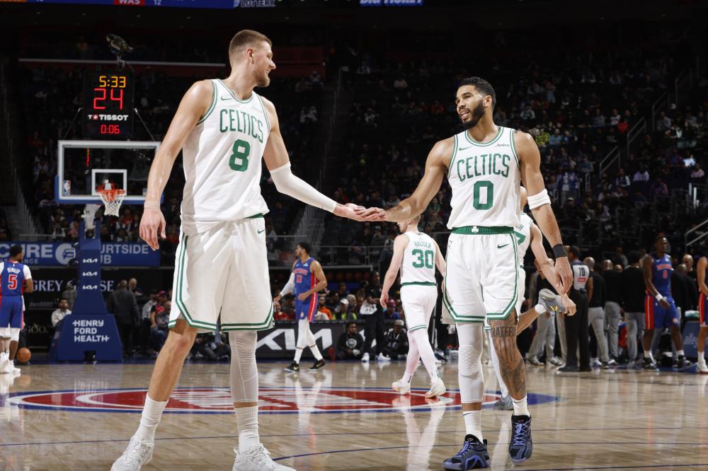 例是前不久 例是前不久