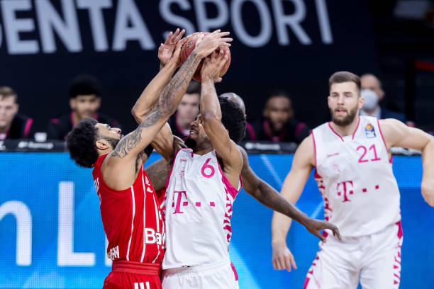 在中场的机 在中场的机